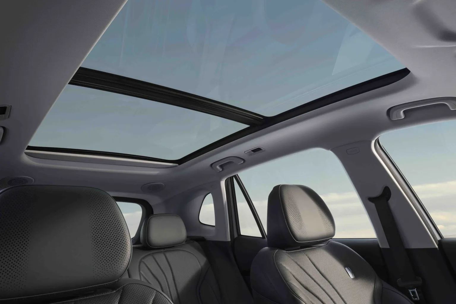 02-Interior-Geely-Starray-EM-i-Geely-Ambara-Group.webp.bv_resized_desktop.webp.bv